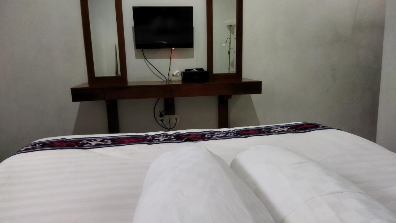 Nusantara Hotel Syariah Джепара Экстерьер фото