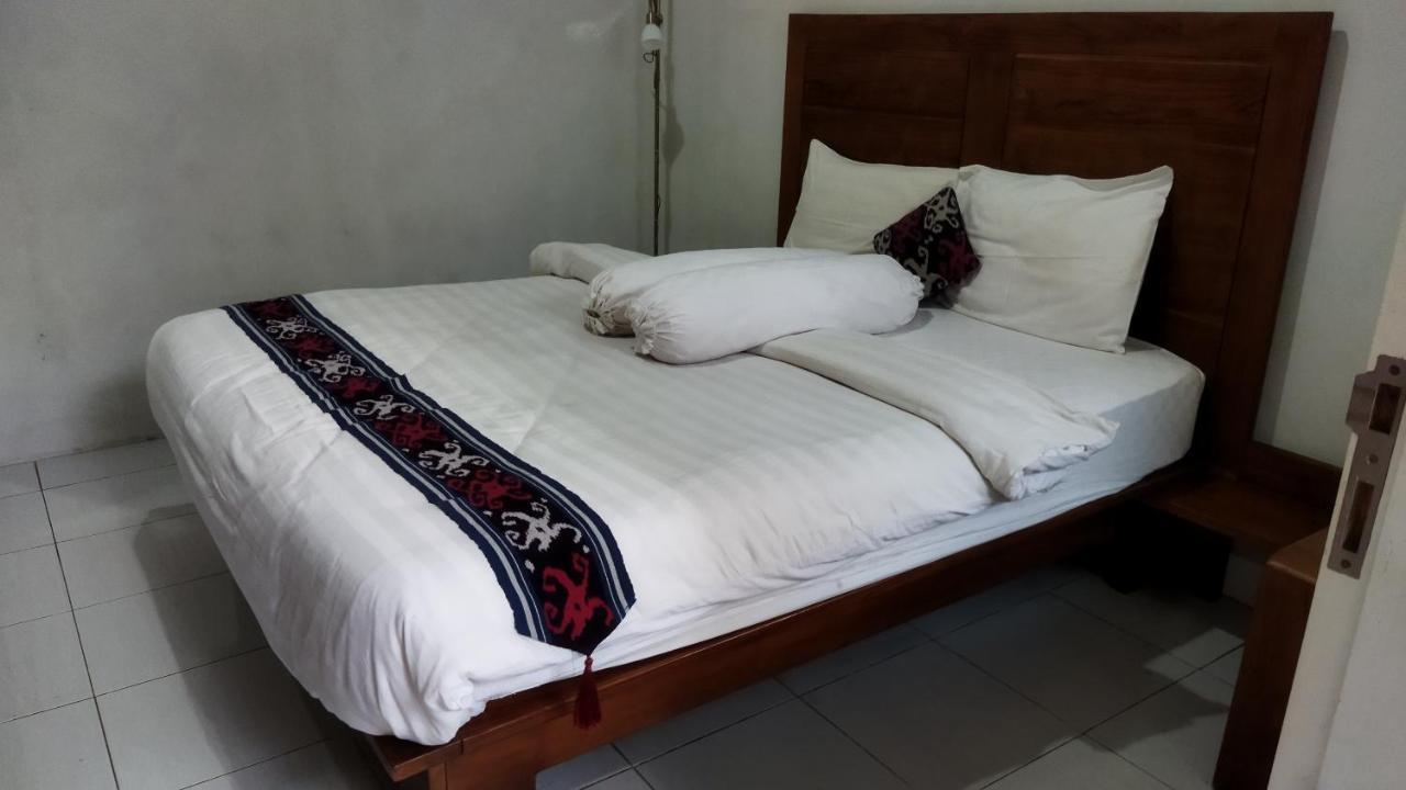 Nusantara Hotel Syariah Джепара Экстерьер фото